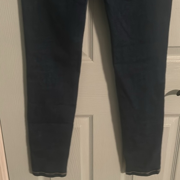 Carly Jean Los Angeles high rise distressed skinny jean - Picture 4 of 10